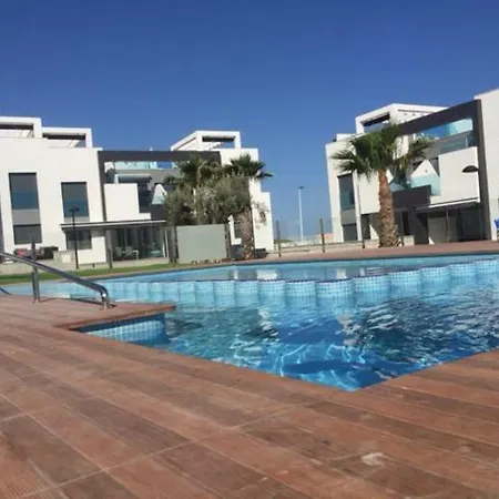 Apartman Oasis 7 *